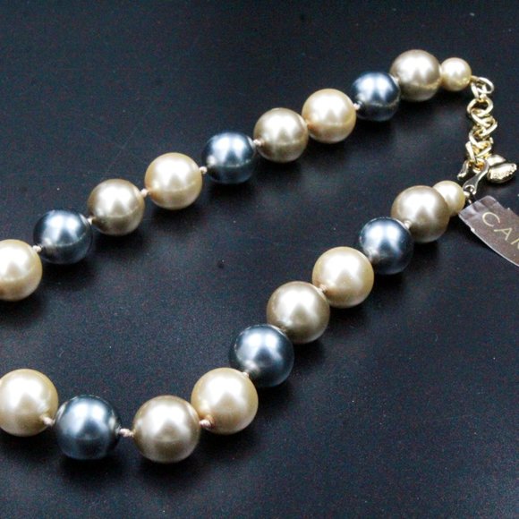 Carolee Designer Signed Faux Pearl Glass Grey Champagne Large Bead NOS Necklace - Picture 6 of 16